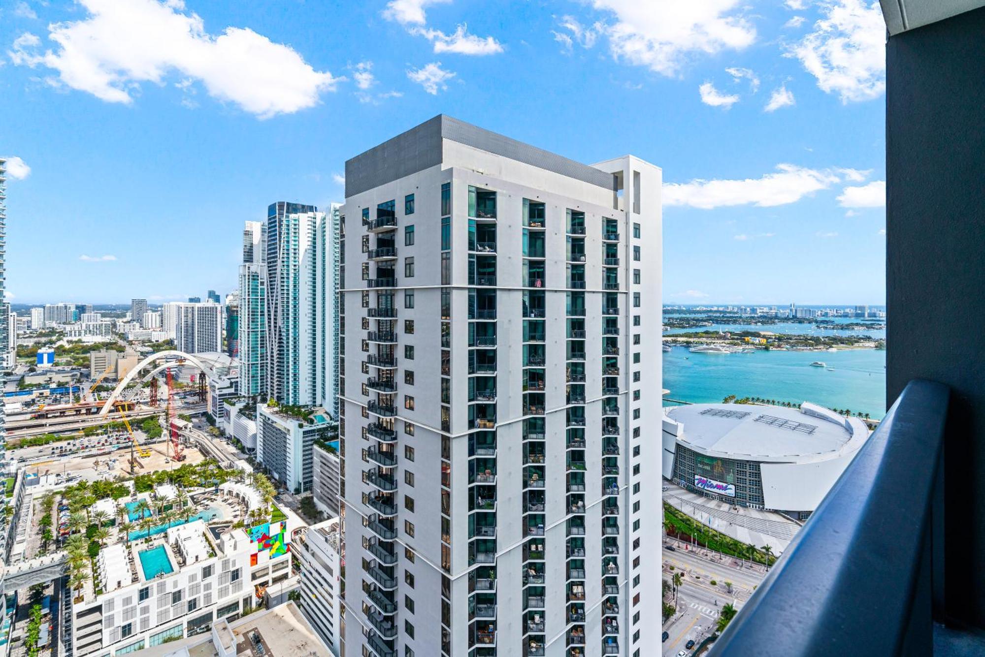 37th Floor - 1bdrm Unt Amazing View At Downtown Apartment Miami