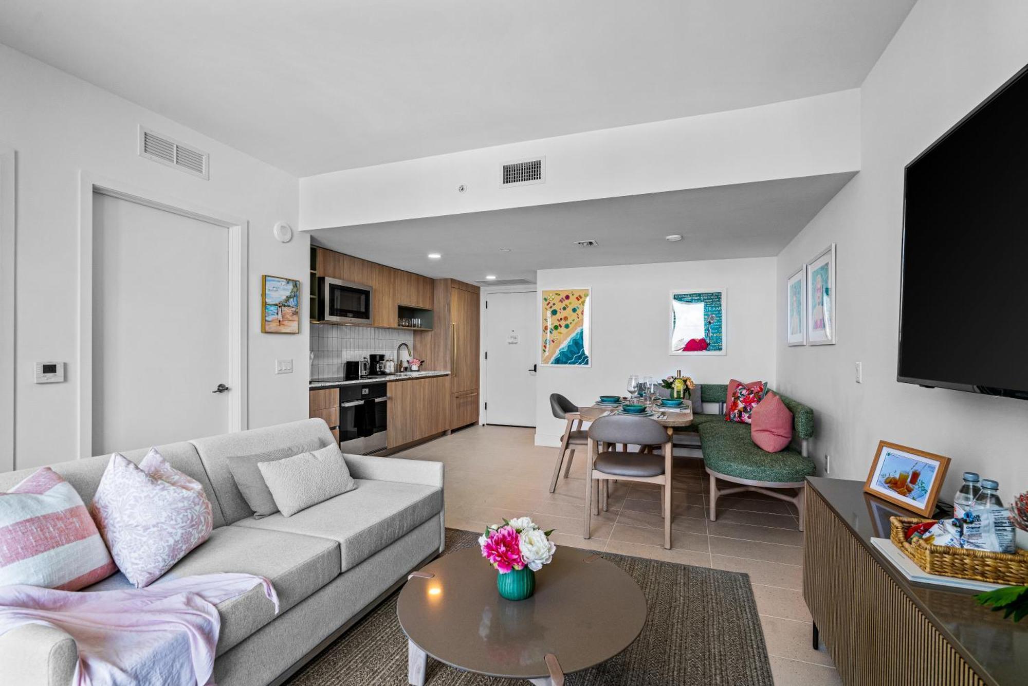 Apartment 37th Floor - 1bdrm Unt Amazing View At Downtown *
