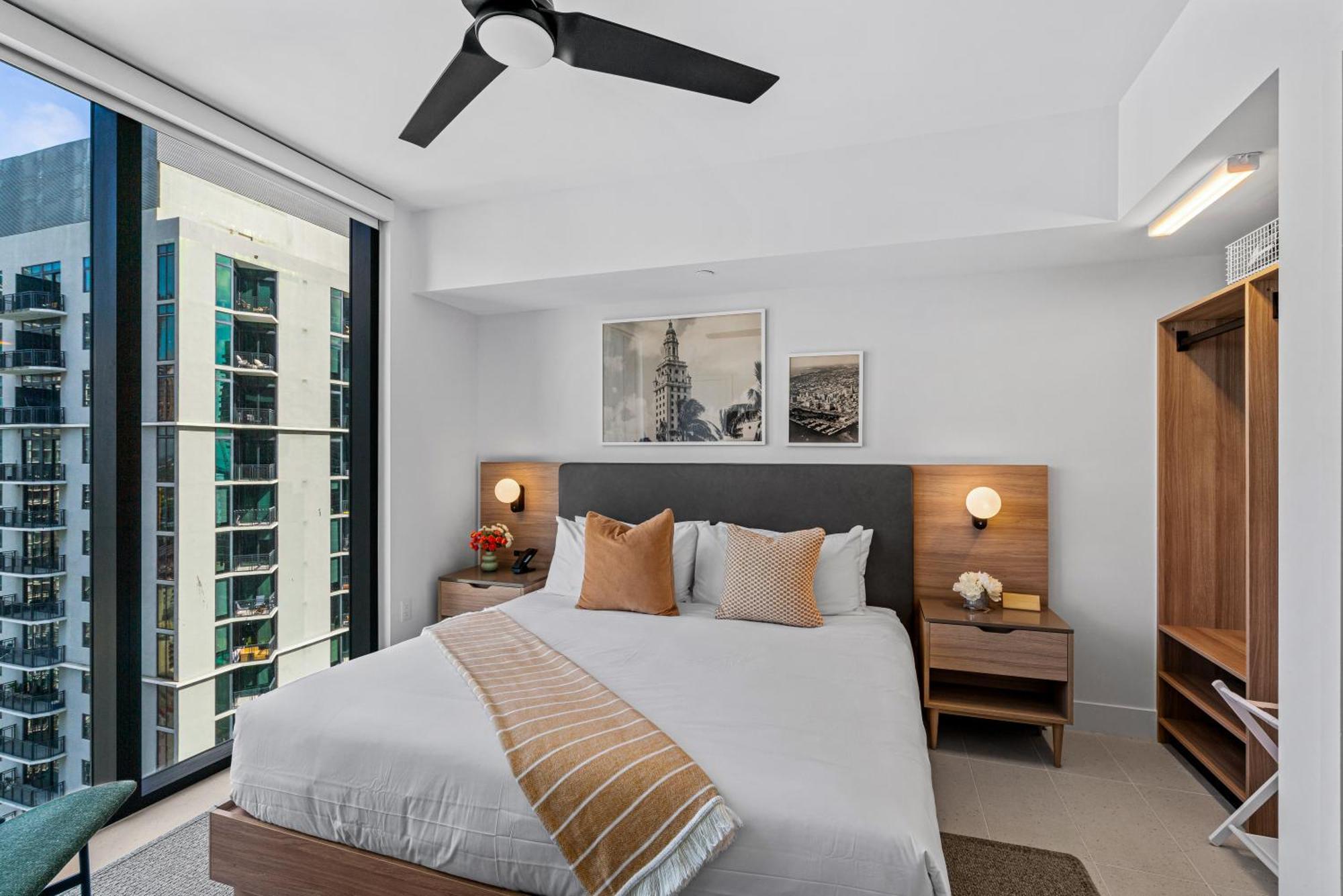 37th Floor - 1bdrm Unt Amazing View At Downtown * Miami
